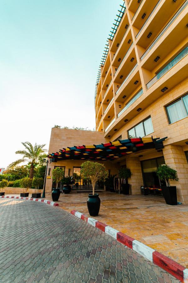 Oryx Hotel