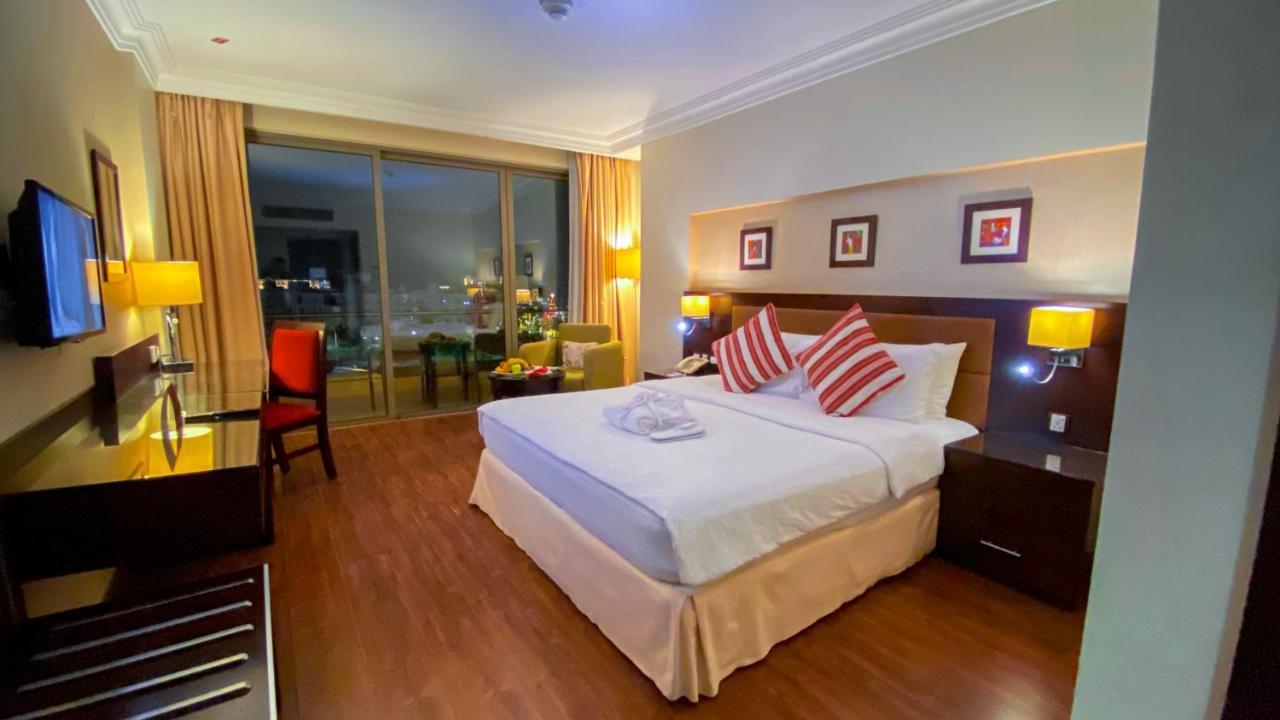 Oryx Hotel 5*